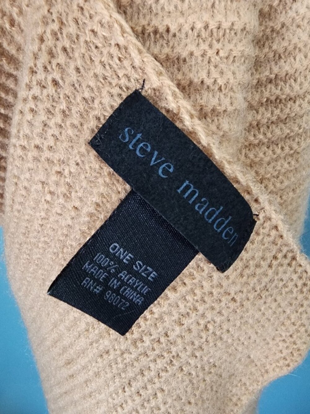 2/$15 Steve Madden 100% Acrylic Oversized Camel Scarf - Picture 3 of 4